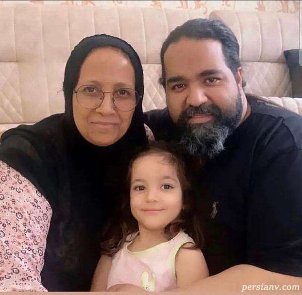 مادر رضا صادقی