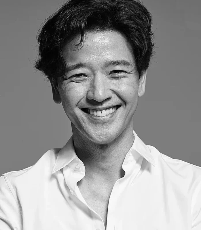 خبر روز | استایل دیدنی «مدیر سایونگ» سریال جومونگ در 40 سالگی maestrokkr 1510241319 1644345823817232889 1246216903