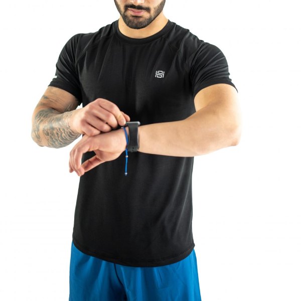 لباس مناسب ورزش