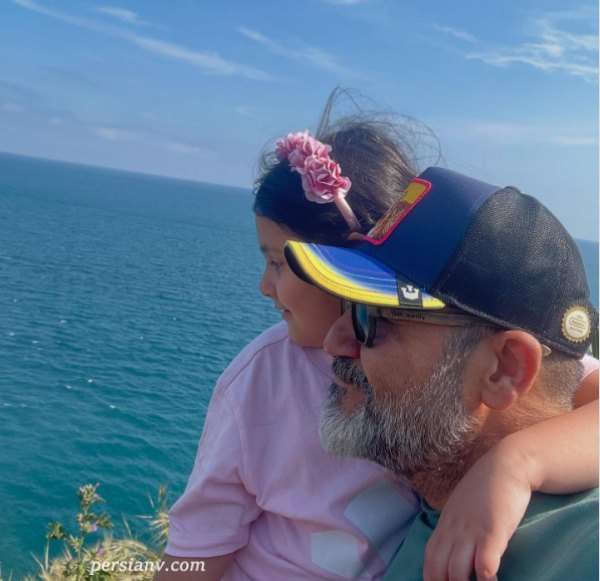 تصویر روز | مهران غفوریان؛ بازیگر فیلم «زیبا صدایم کن» با فرزندش هانا در ساحل دریا عکس مهران غفوریان با فرزندش