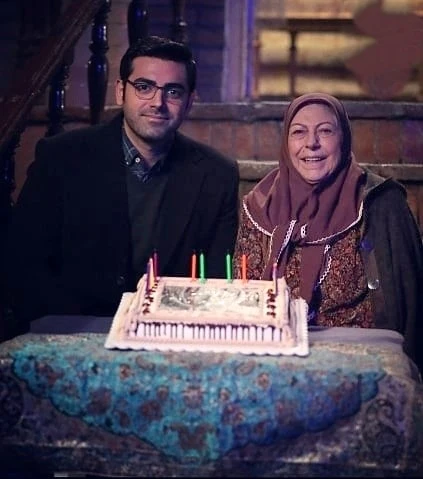 خبر روز | جشن تولد «بی بی» در پشت صحنه سریال بچه مهندس 4 mohammadreza.rahbarii 1608305200 2466965285442561539 1960698361
