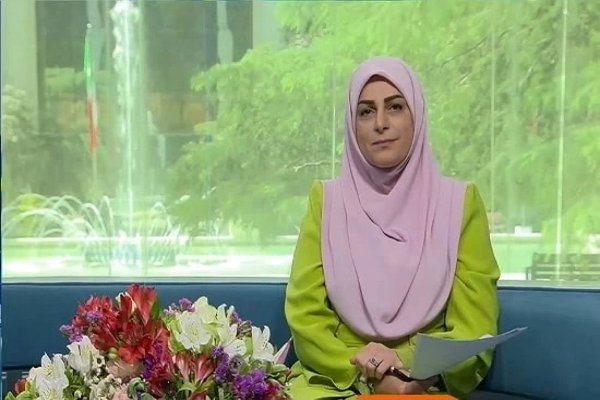 سودابه حسنی دخت مجری سابق شبکه خبر با تغییرات زیاد در چهره اش