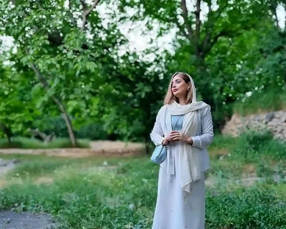 عکس ناهید محمودی بازیگر گلپری سریال آوای باران در حال طبیعت گردی nahidmahmoudi1991 1725792329 3452518749909149575 44758057465 11zon