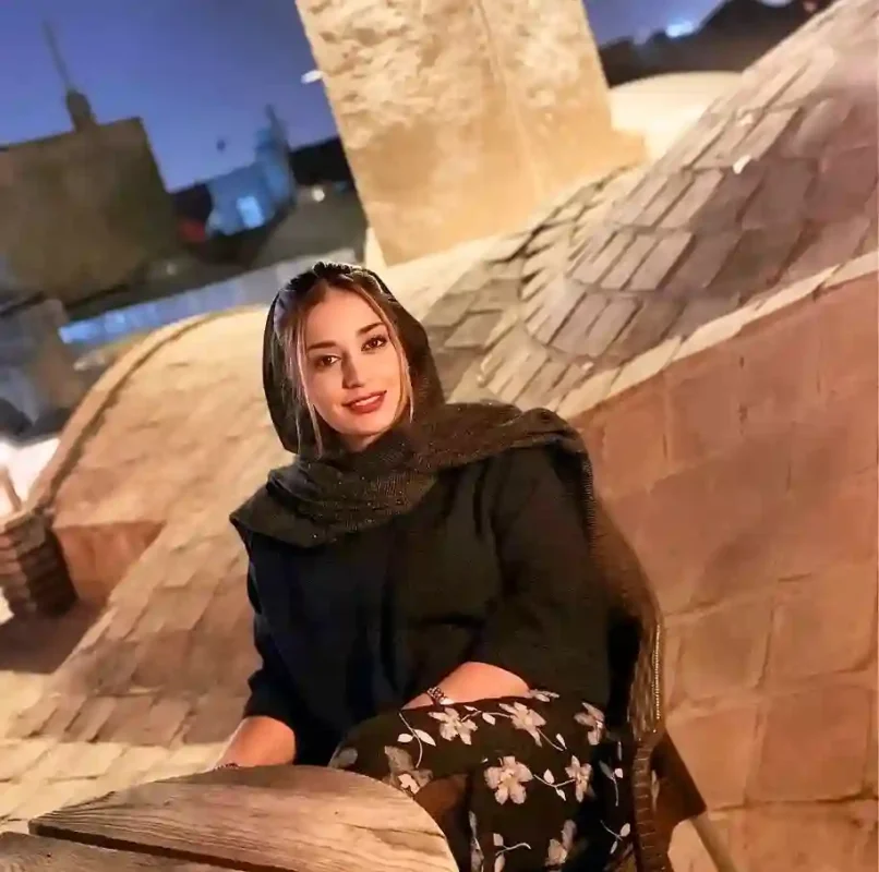 nahidmahmoudi1991 1728667959 3476641287203275098 44758057465 11zon 1 2