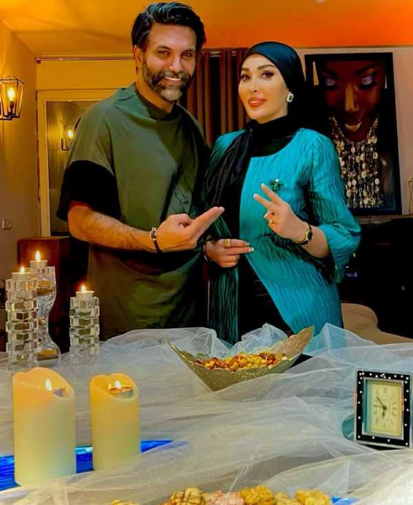 تصویر روز | استایل فوقالعاده با سلیقه مونا نیکی و همسرش نیکبخت واحدی نیکبخت و همسرش