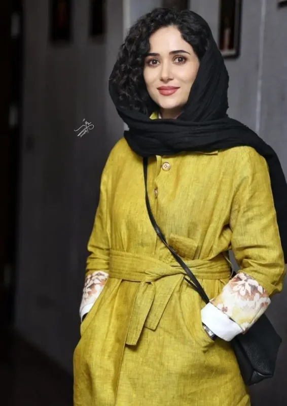 چهره روز | پریناز ایزدیار «خدیجه تجریشی» 3 سال بعد از سریال «جیران» در 39 سالگی 4 parinazizadyar 456443575 386781184441024 5304487496609695340 n 768x959 2