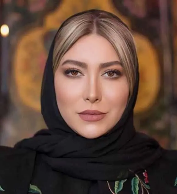 خبر روز | شباهت دیدنی و زیاد فریبا نادری به خواهر وکیلش photo of fariba naderis sister 1