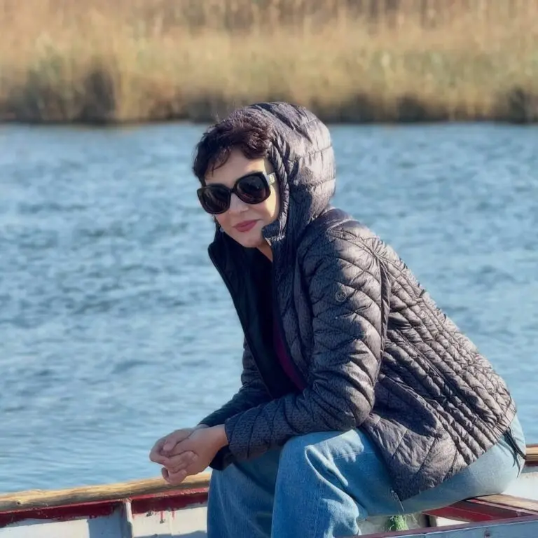خبر روز | عکس جدید مارال فرجاد در تالاب شادگان photo 2025 03 06 17 08 01 768x768 2