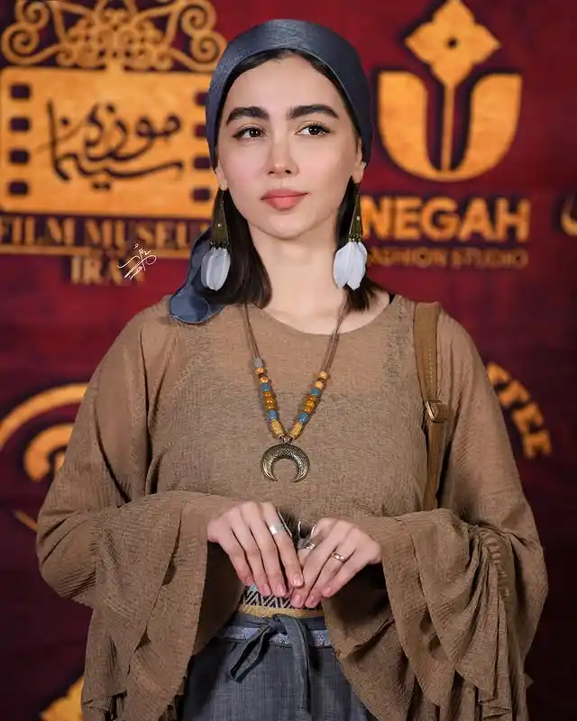 تصویر روز | بازیگران در جشن عکاسان photo 2025 09 27 20 09 1528229