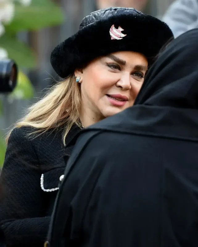 کارگردان پیشکسوت تئاتر ایران؛ حضور چهرههای برجسته در مراسم تشییع هادی مرزبان photo 2025 11 27 10 21 44 1