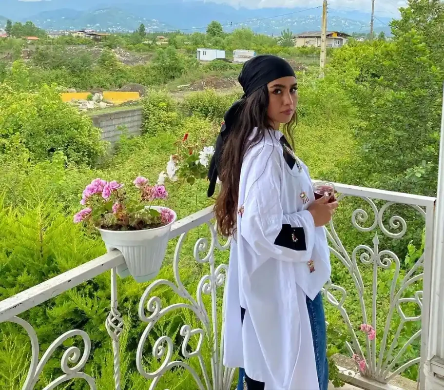 sahra.dabaghiyan 1653113794 2842847009721040948 80721708561