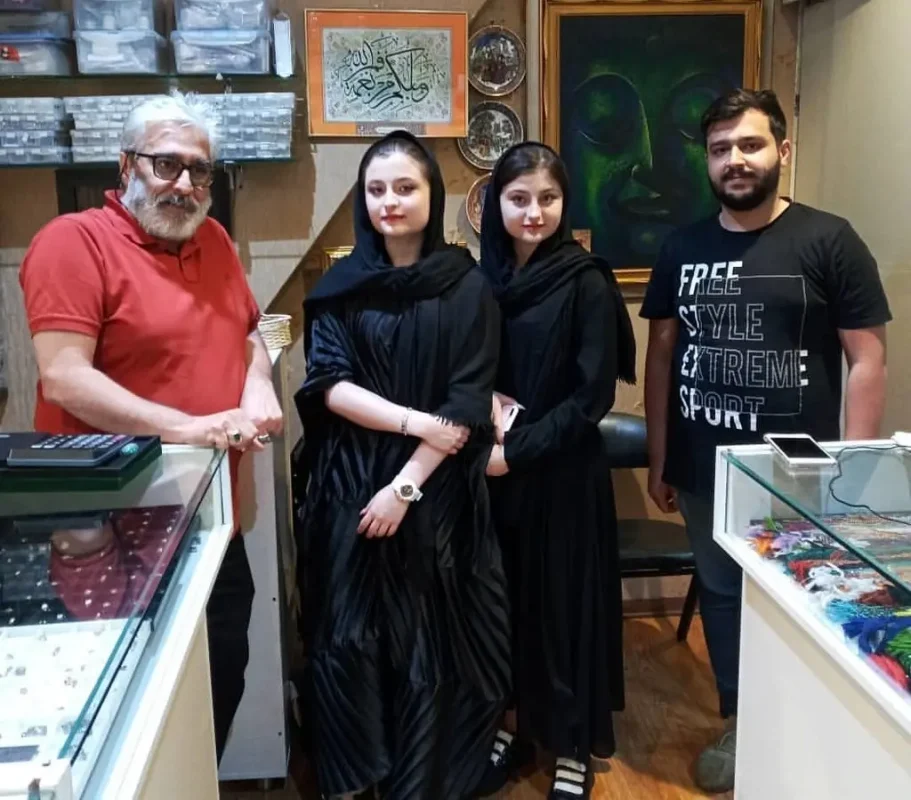 sara nika fans2 1593798438 2345273743092645617 8450698402 1