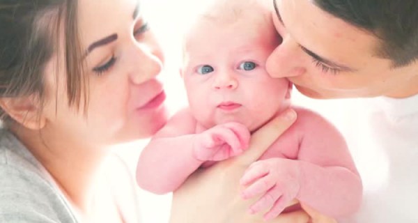 تصویر روز | شباهت بی نظیر سیاوش خیرابی به پدرش در جوانی شباهت فرزندان به والدین