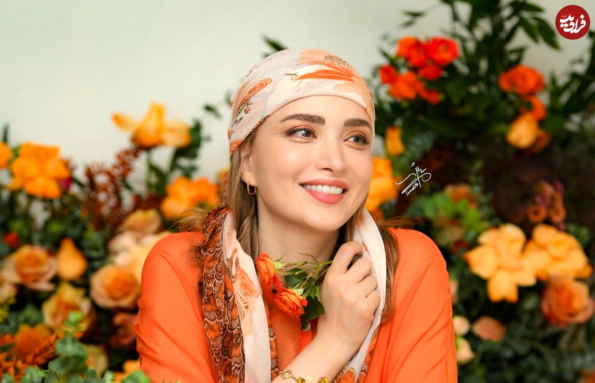 خبر روز | عکس؛ «بهنوش طباطبایی در کنار گلاب آدینه»؛ سال 1392 1 soroushmn 1747763743 3636828336165170633 13584162204
