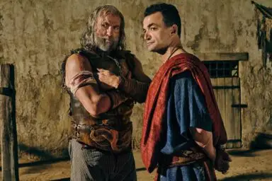 خبر روز | تاریخ پخش سریال Spartacus: House of Ashur مشخص شد spartacus house of ashur left to right graham mctavish korris and nick e tarabay ashur 384x256 2