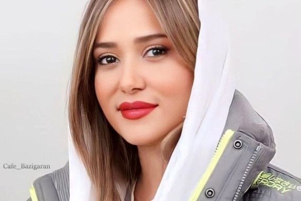استایل خاص پریناز ایزدیار به سبک همسر علاءالدین سوژه شد!