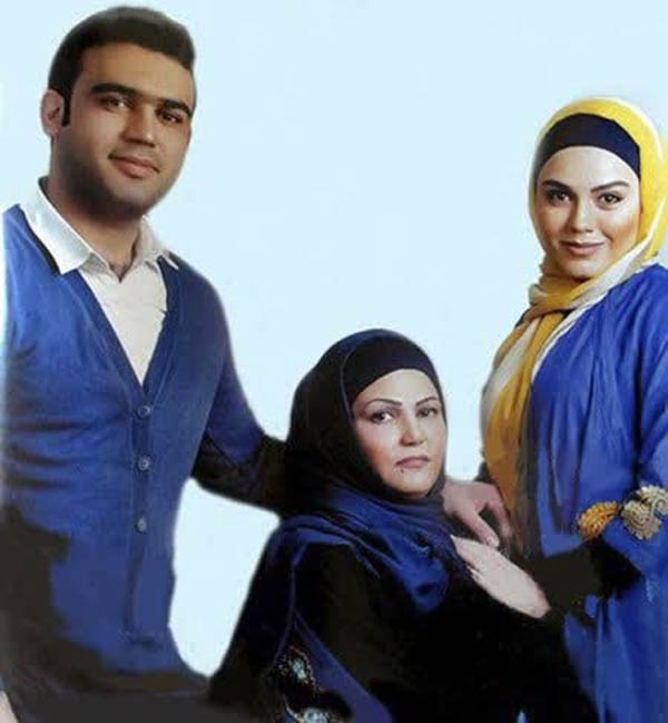 tasavir-khanevadegi-azade-zareie تصاویر خانوادگی بازیگر آوای باران به همراه پدر , مادر و برادرش