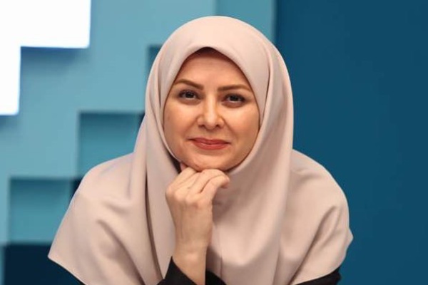 زهره سادات هاشمی مجری تلویزیون با تیپ جدیدش همه را شوکه کرد
