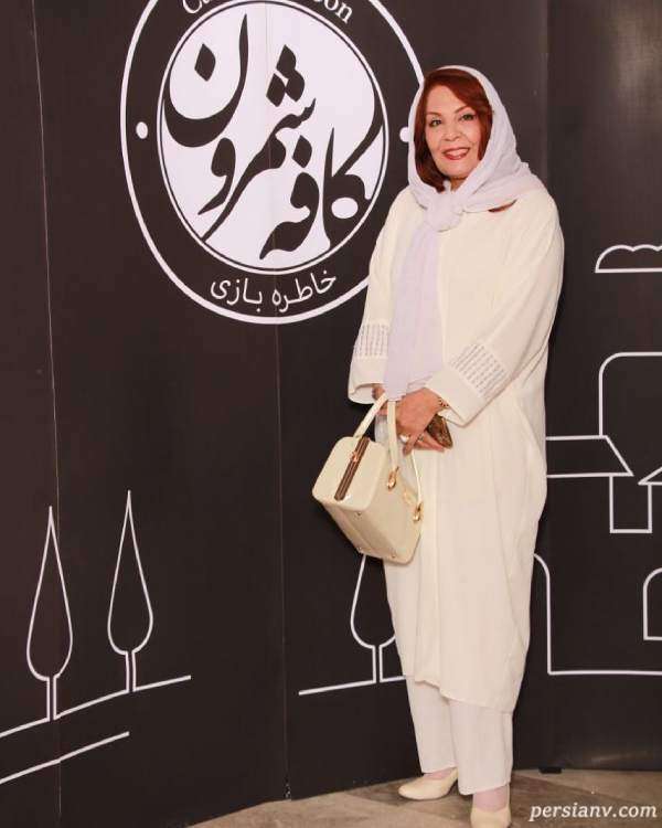 زهره حمیدی و دخترش