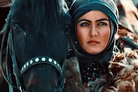 تصویر روز | زندگی خصوصی مریم موسویان؛ بازیگر جوان و چشم رنگی zv5hrkfFfHS3