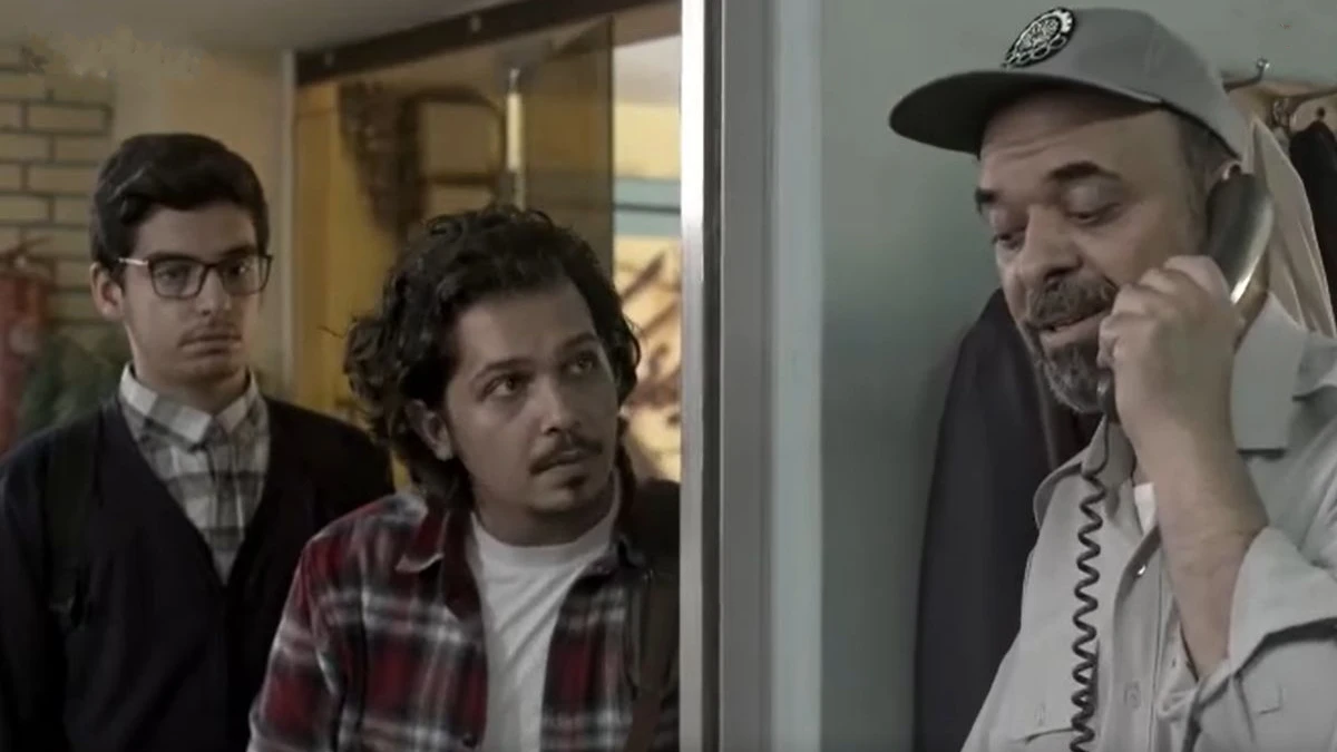 عکس جدید آقا شرف، نگهبان خوابگاه سریال بچه مهندس در ۵۴ سالگی