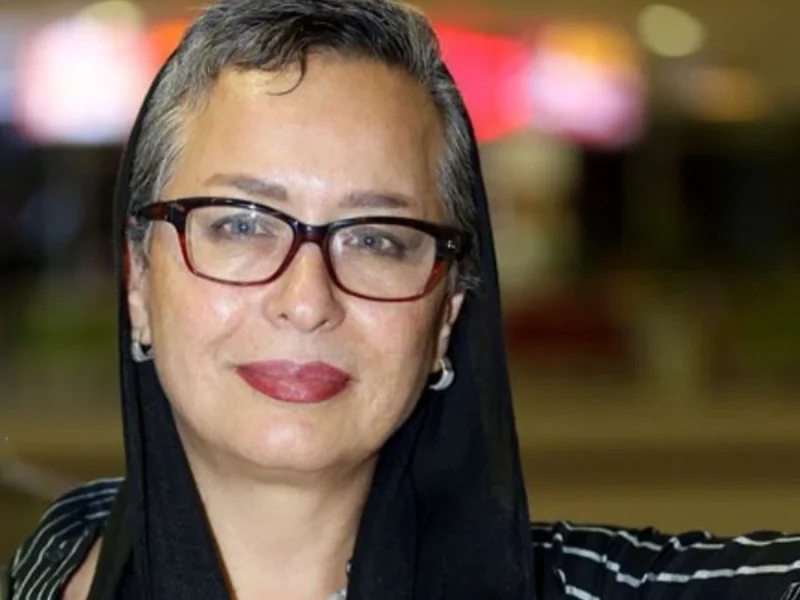 عکس شخصی «آزیتا حاجیان» و بیوگرافی