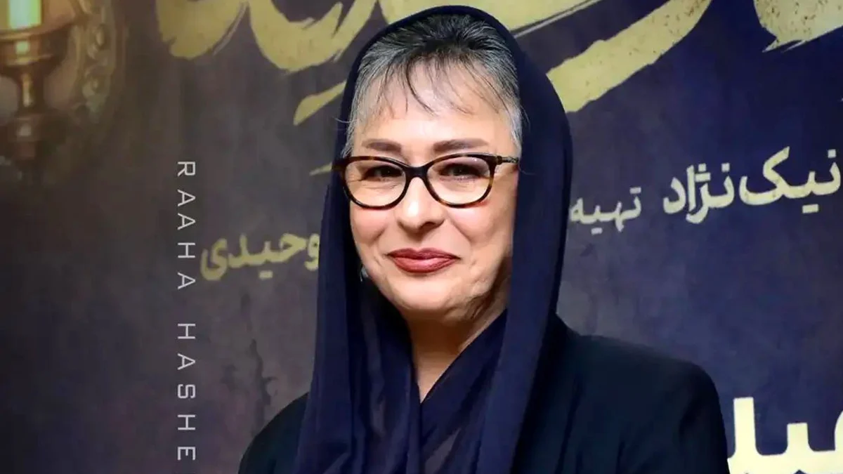 حضور آزیتا حاجیان در اکران مردمی سریال از یاد رفته در پردیس کوروش