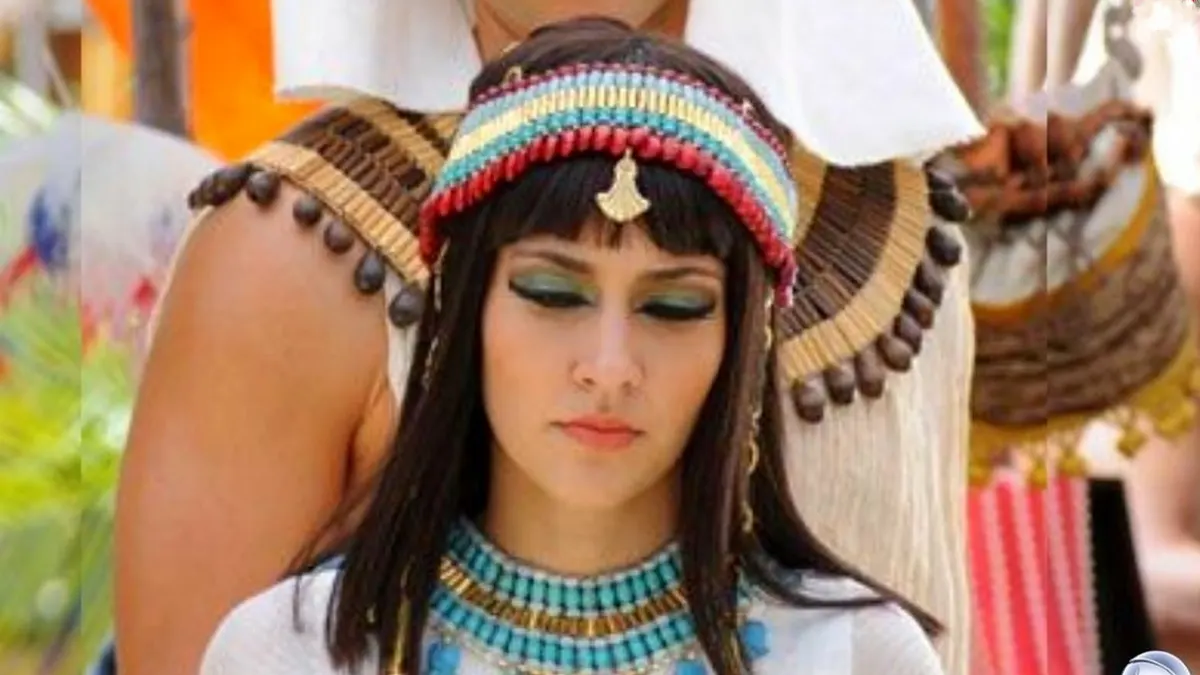 سفر در زمان| عکس بازیگر نقش آسنات در سریال برزیلی یوسف مصری عکس بازیگر نقش آسنات در سریال برزیلی یوسف مصری