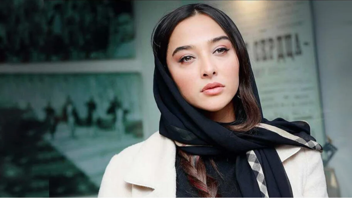 استایل متفاوت و دیدنی سارا منجزیپور و آناهیتا درگاهی در رویداد هنری