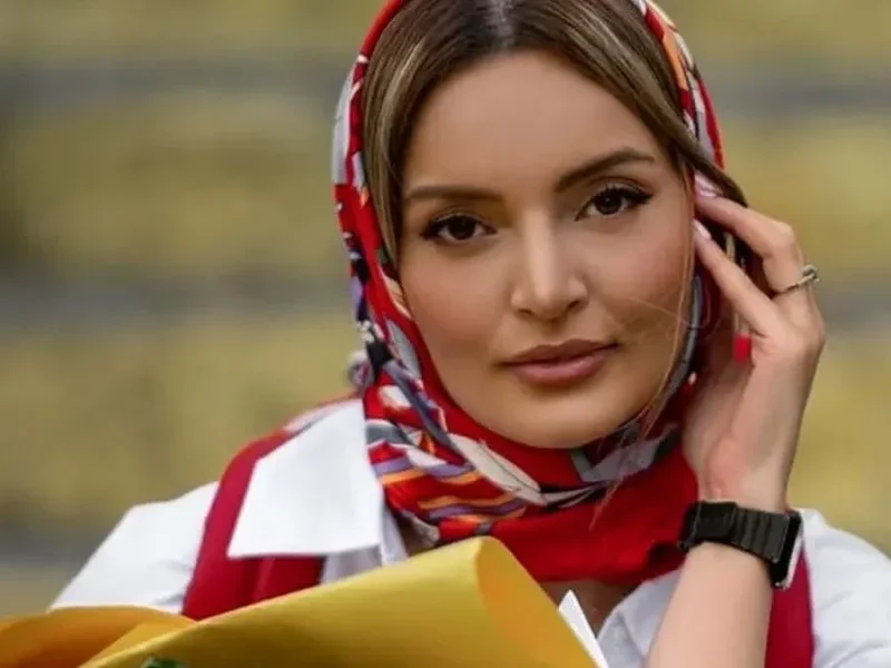 استایل پاییزه و جدید نیلوفر پارسا بازیگر نقش بیتا در آوای باران