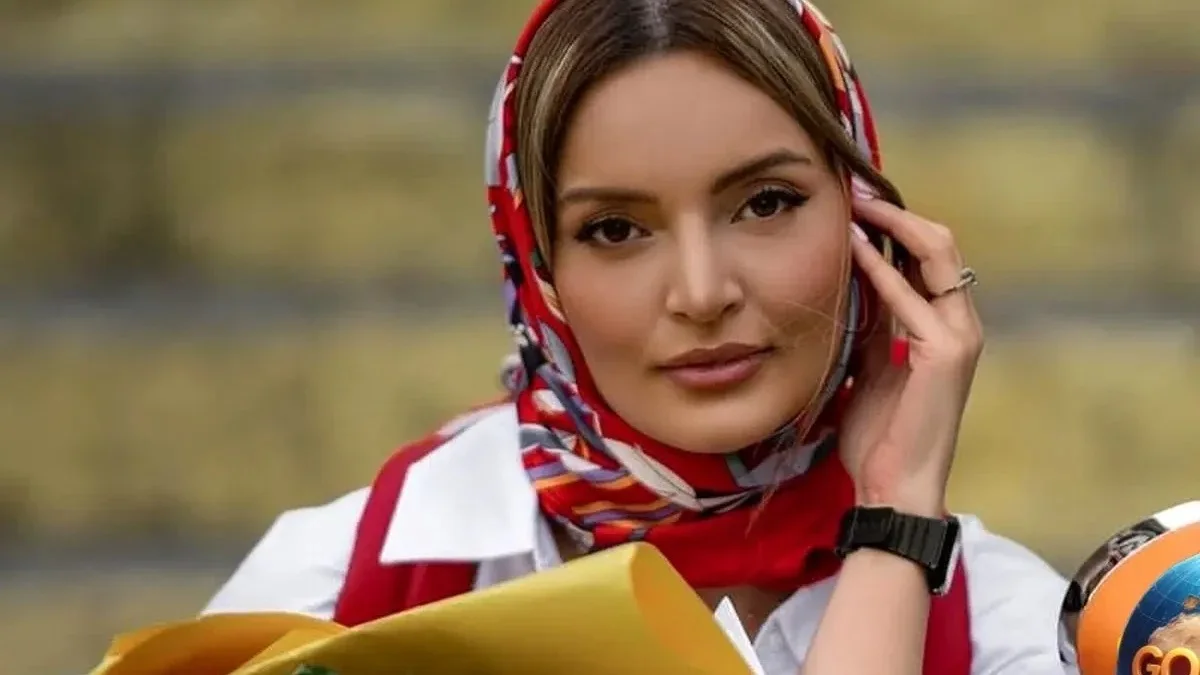 استایل پاییزه و جدید نیلوفر پارسا بازیگر نقش بیتا در آوای باران