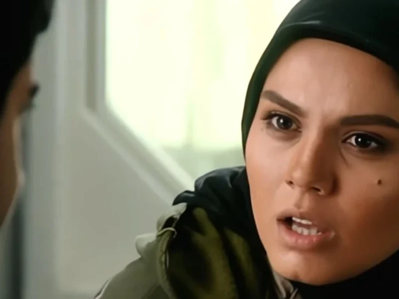 عکس| سفر در زمان؛ باران دختر طاها سریال آوای باران در سوئیس