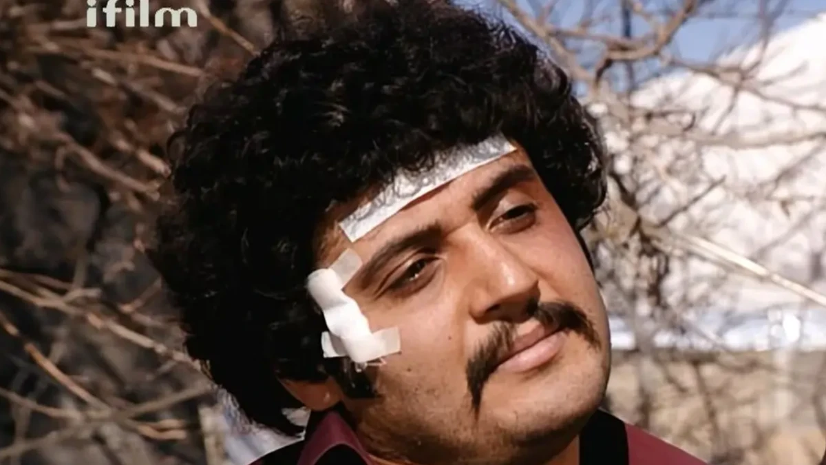 سفر در زمان؛ «کیانوش» ۱۲ سال بعد از آوای باران | دریافت جایزه کارگردانی تئاتر «کیانوش» ۱۲ سال بعد از آوای باران | دریافت جایزه کارگردانی تئاتر