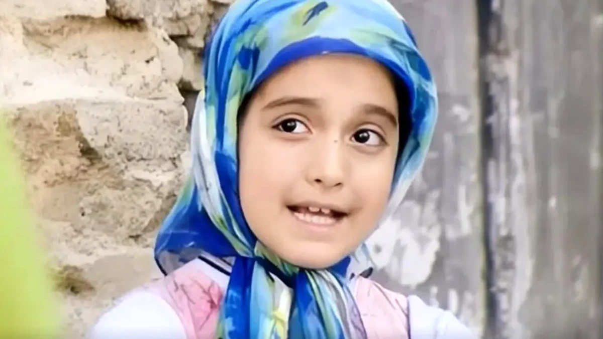 بازیگر کودک «سریال آوای باران» بعد 12 سال در انگلیس و در 21 سالگی