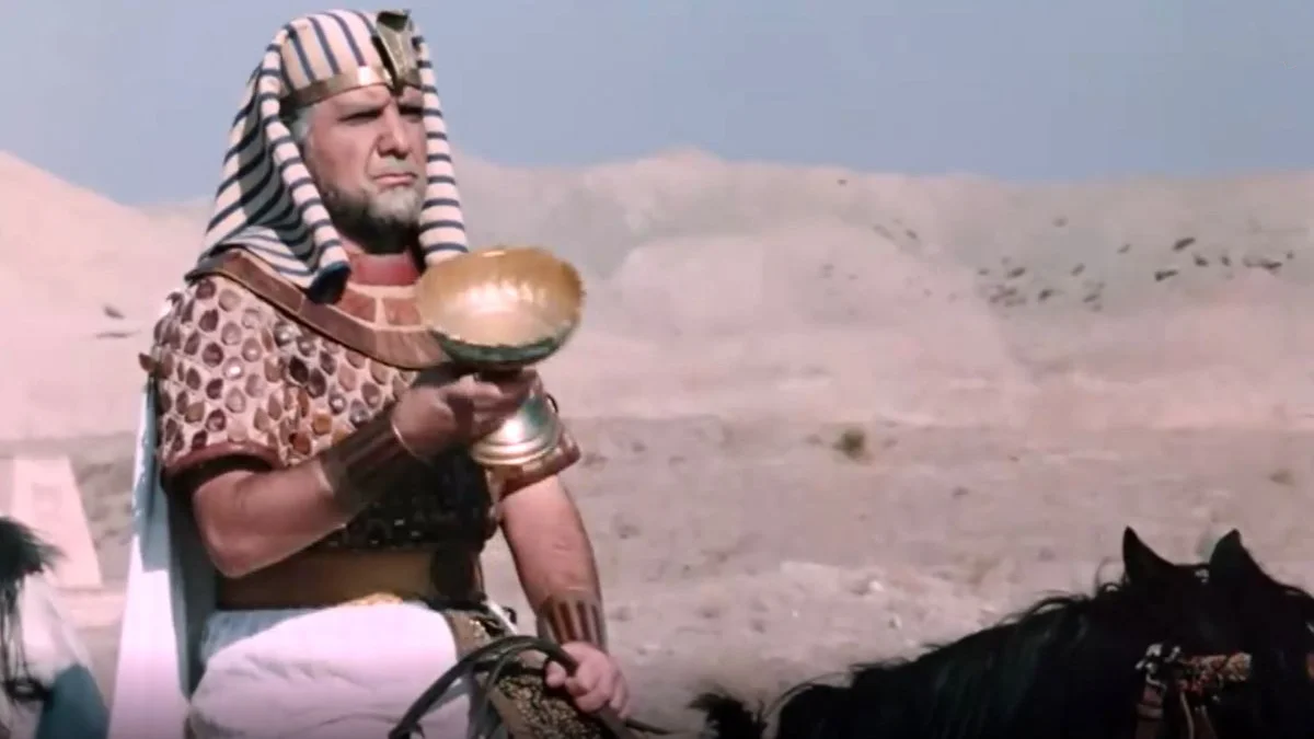 عکس «رودامون» سریال یوسف پیامبر در جوانی و در کنار معبد ژوپیتر لبنان