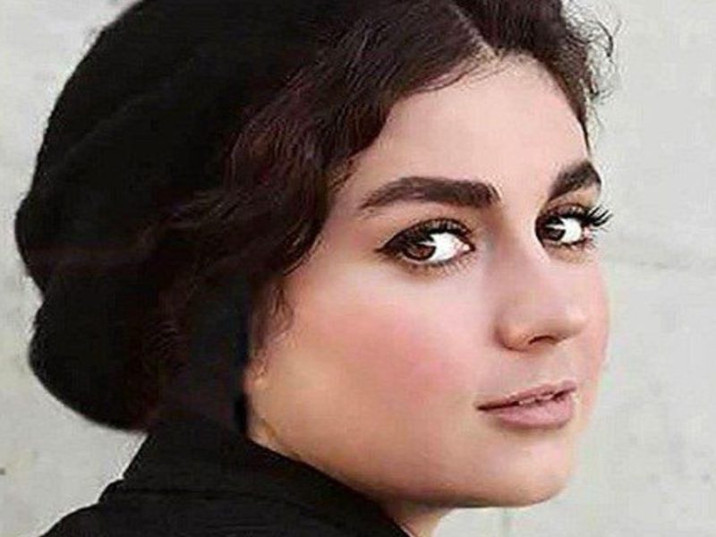 خبر روز | عکسهای غیر منتظره افسانه پاکرو در ۴۰ سالگی همه را متعجب کرد عکسهای غیر منتظره افسانه پاکرو در ۴۰ سالگی همه را متعجب کرد
