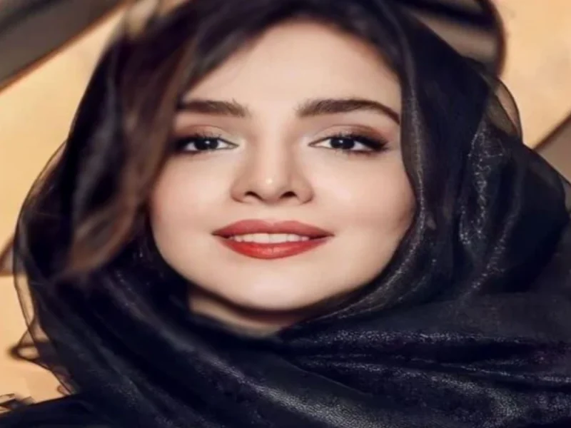 عکس جدید المیرا دهقانی جذاب و دیدنی با ژست خاصش