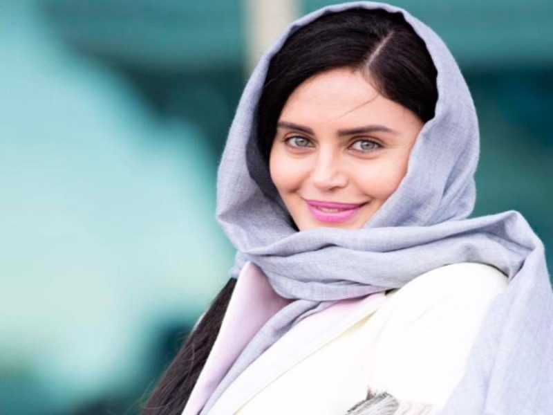 استایل شیک و خاص الناز شاکردوست و گلوریا هاردی در 40 و 43 سالگی