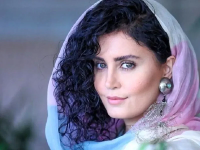 خبر روز | عکس از سلفی جدید الناز شاکردوست در حیاط خانه سینما عکس از سلفی جدید الناز شاکردوست در حیاط خانه سینما