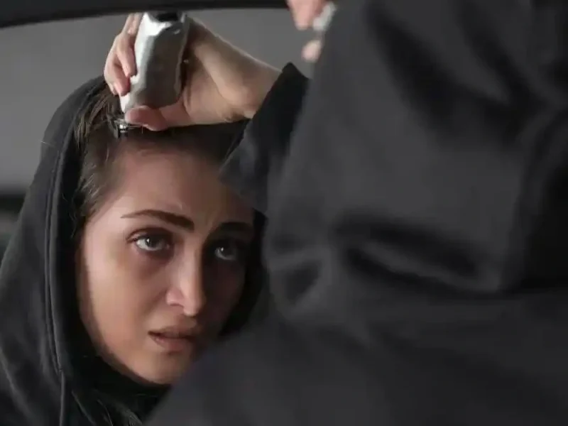 پشت صحنه "زخم کاری" با استایل متفاوت از الناز ملک و جواد عزتی