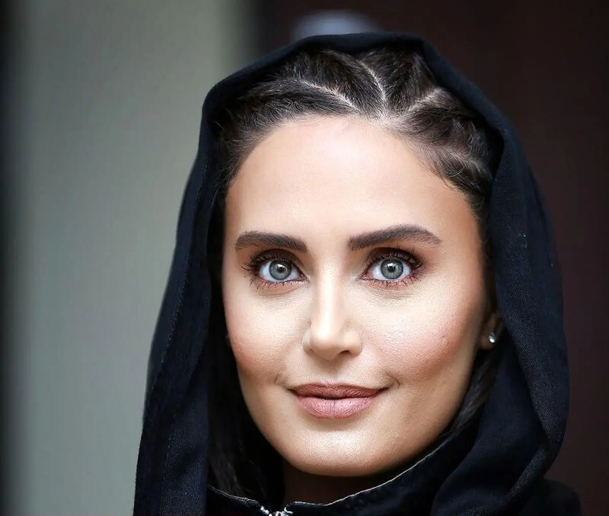 نگاهی به گریم متفاوت و سنگین الناز شاکردوست