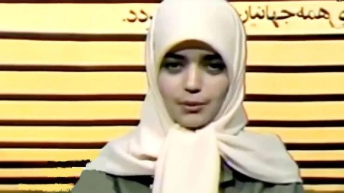 تیپ و چهره الهه رضایی، مجری محبوب دهه 60 در 61 سالگی