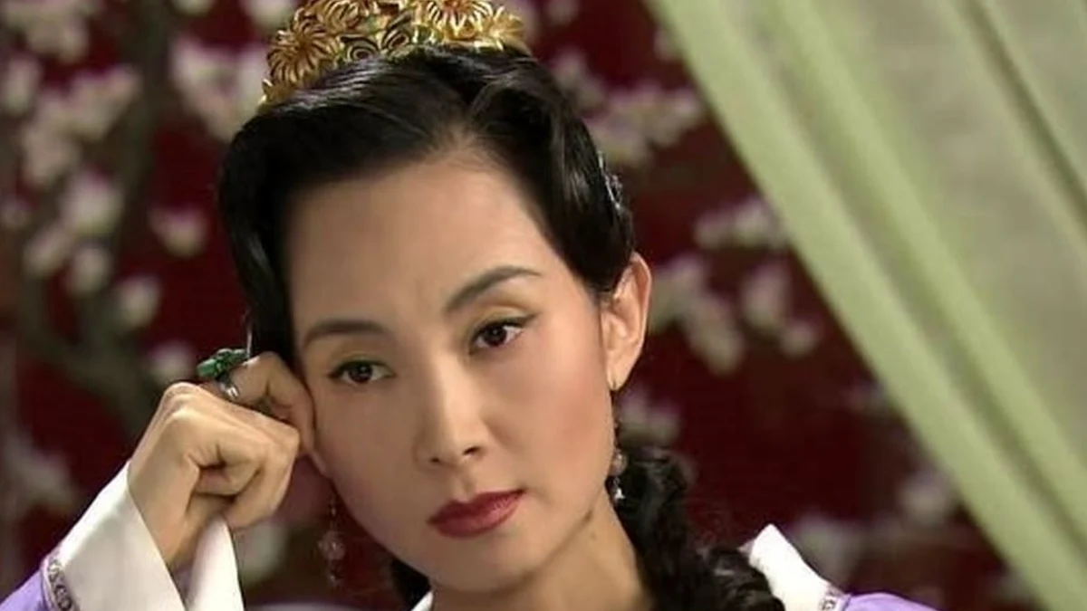 خبر روز | عکس دیدنی «بانو جمی» در سریال امپراتور دریا در 57 سالگی عکس دیدنی «بانو جمی» در سریال امپراتور دریا در 57 سالگی