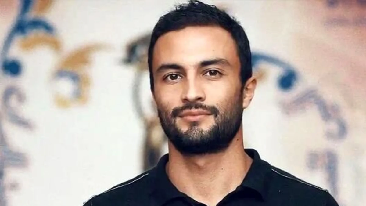 عکس گریم عجیب امیر جدیدی در فیلم منشوری