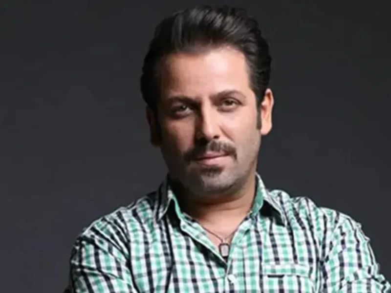 تصویر روز | امیررضا دلاوری با استایل متفاوت در پایان مهمانکشی امیررضا دلاوری با استایل متفاوت در پایان مهمانکشی