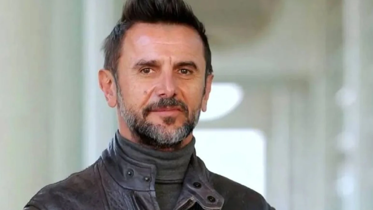 بیوگرافی امین حیایی زندگی شخصی، افتخارات و حواشی