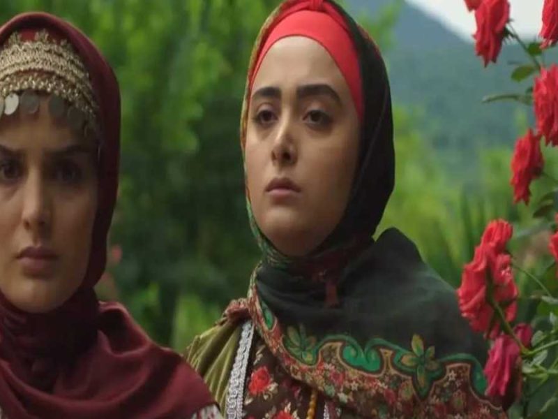 «انیس، فرانک، پرویز و مینا» در پشت صحنه سریال