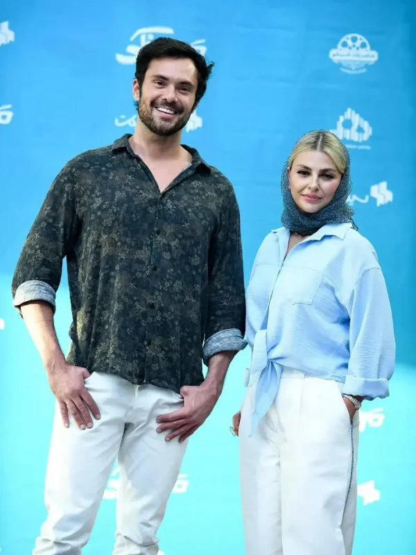 تصویر روز| استایل دیدنی «شاریس نایب» بازیگر خارجی فیلم «مرد عینکی» در سفر به ایران اکرانمردمیمردعینکی 3