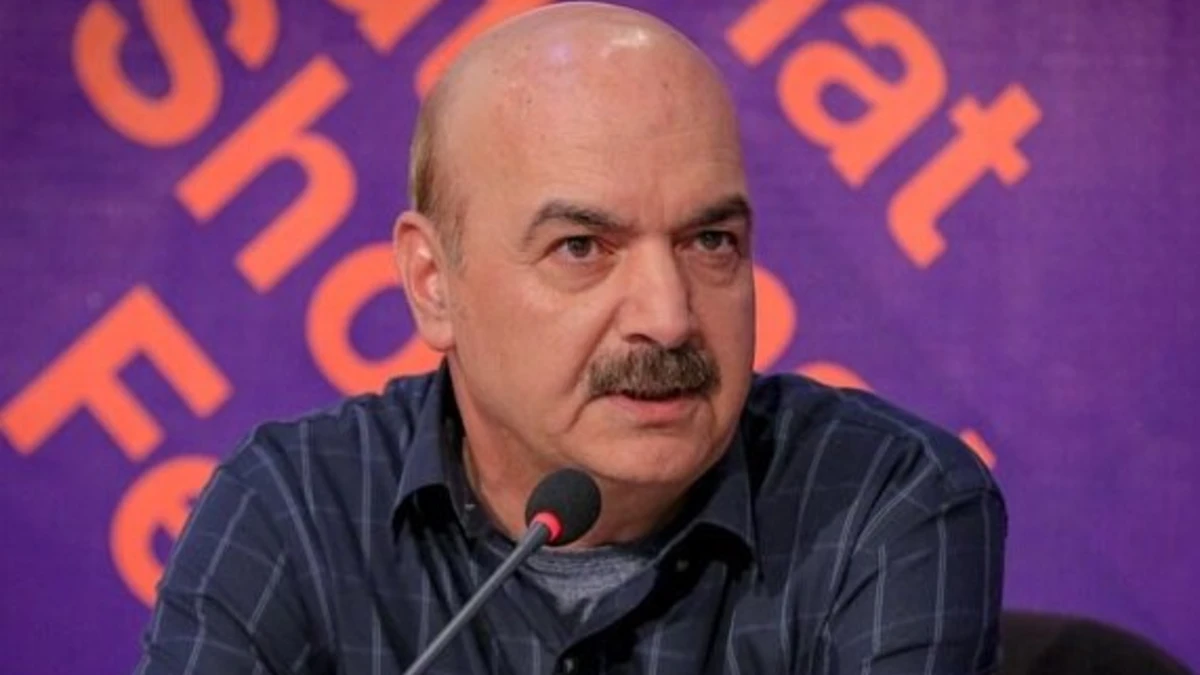 ایرج طهماسب در مدرسه موش ها