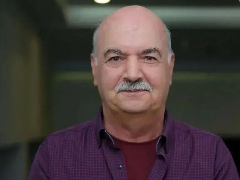 سوپرایز ایرج طهماسب با شنیدن صدای بچه، پشه و آقای همساده در برنامه هزار و یک